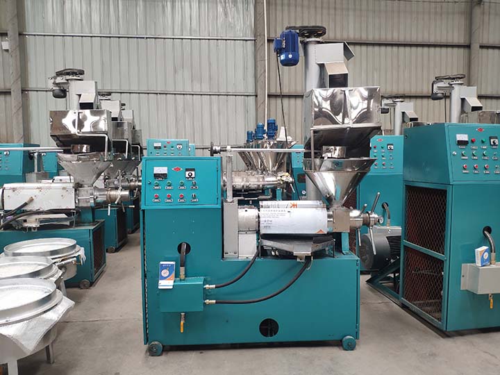 Soybean oil extraction machine