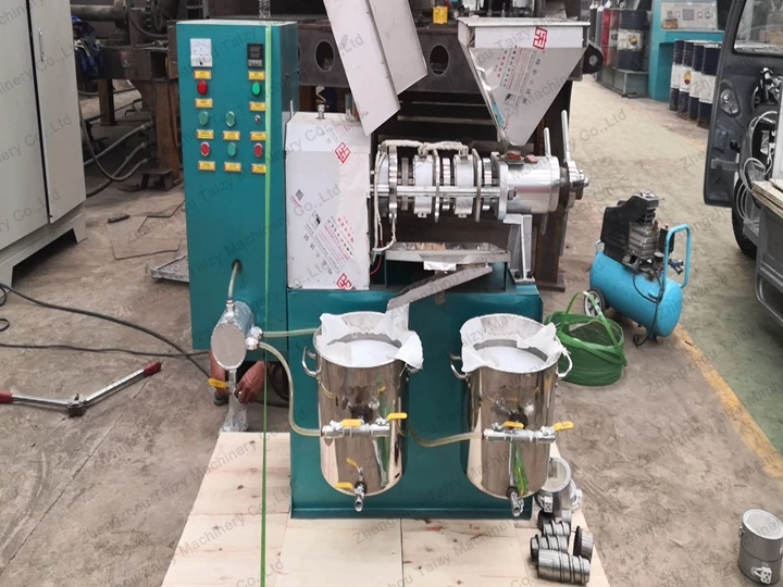 Machine d'extraction d'huile d'arachide 300 kg/h pour la Zambie