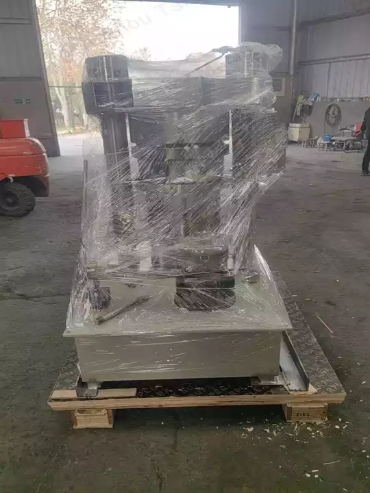 Our Hydraulic Oil Press Enabled An Omani Client To Produce Premium Flaxseed Oil 2 Linen seed hydraulic oil extractor