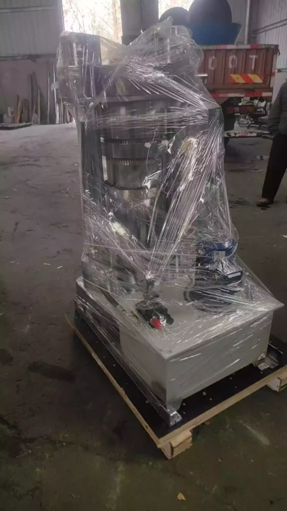 Outer packaging lamination