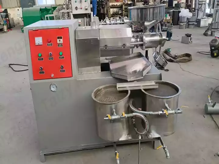 How To Reduce Oil Residue After Pressing Sunflower Seeds? 1 Sunflower oil press machine