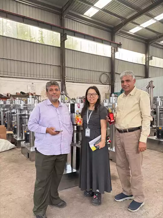 Visit by pakistani clients