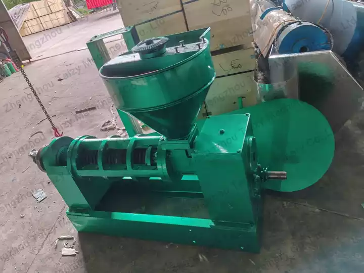 Palm Kernel Oil Production Line | Complete Palm Kernel Oil Processing Plant 1 Crude palm kernel oil making press equipment