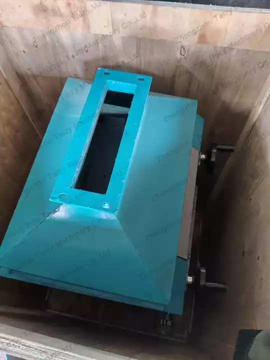 Palm Kernel Oil Production Line | Complete Palm Kernel Oil Processing Plant 13 Palm kernel crusher for oil extraction