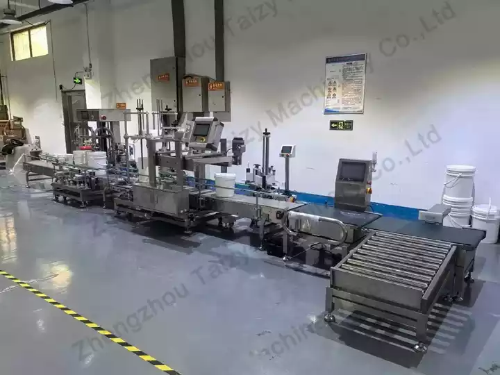 2 heads peanut oil filling machine
